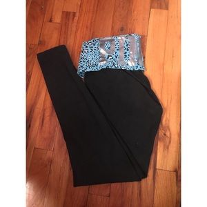 PINK Victoria’s Secret cropped yoga pants